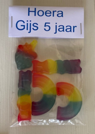 ZAKJE MET LABEL MET 5 EENHOORN SNOEPJES EN EIGEN TEKST