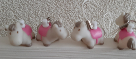 LAATSTE PAARDEN HANGERTJES OP =OP