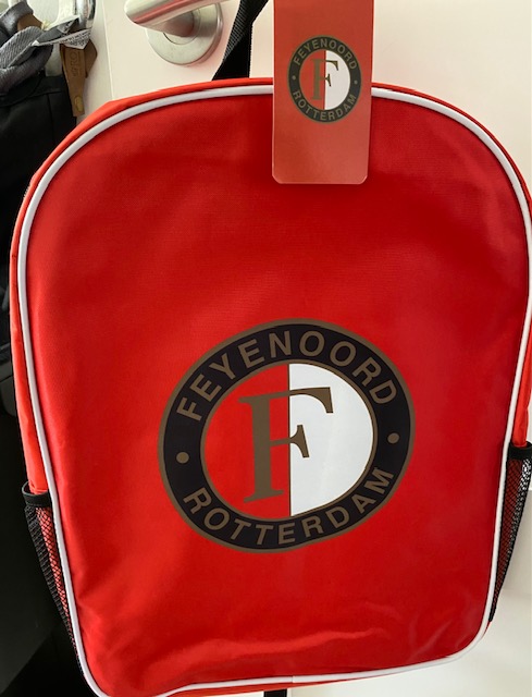 FEYENOORD RUGTAS OP = OP