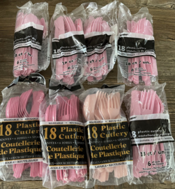 8 pakjes plastic bestek roze