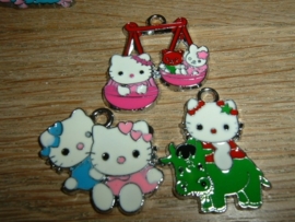 Leuke vrolijke Hello Kitty hangertjes