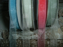 Mooi organza lint in verschillende kleuren 10 mm.