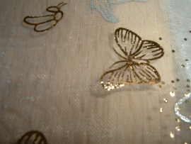 Mooie witte organza zakjes met vlindertjes van 9 x 7,5 cm.