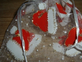 Mooie grote luxe organza zakjes met kerstprint
