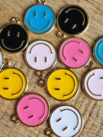 Bedel smiley  16x19mm