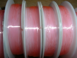 Elastisch nylondraad roze 0.6 mm.