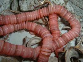 Schelp kralen disc licht koraal roze parelmoer 8 mm.