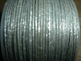 Waxkoord in een mooie grijze metallic kleur 0.5 mm.