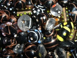 100 gram zwarte fancy glasmix