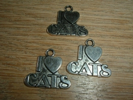 Mooie zilverkleurige hangertjes van I LOVE CATS