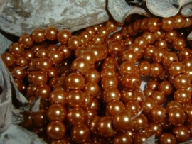 50 Stuks mooie licht koperbruine glasparels 6 mm.