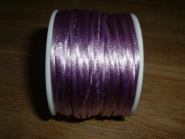 Mooi satijnkoord in de kleur violet/zachtpaars
