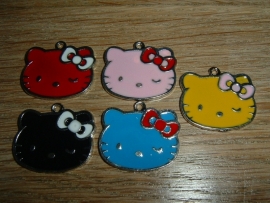 Leuke gekleurde Hello Kitty gezichtjes