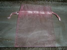 Roze organza zakjes 12 x 9 cm.
