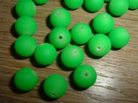 Mooie fluor groene Buri zaden van 8 mm