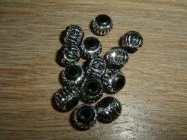 Mooie ronde aluminium kralen in zwart/zilver