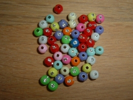 50 Stuks mooie kleine gekleurde glitterballetjes van 4 mm.