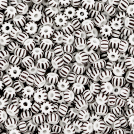 5 gramPreciosa rocailles 2.9mm  White-black gestreept