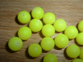 Mooie fluor gele Buri zaden van 8 mm.