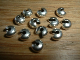 Antiek zilverkleurige knijpkraalverbergers 6 mm.