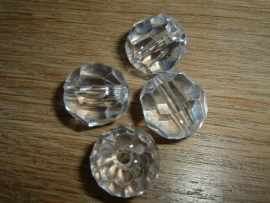 10 Mooie transparante facetkralen van 16 mm.