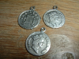 Mooie hangertjes Munt 1 penny