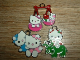Leuke vrolijke Hello Kitty hangertjes