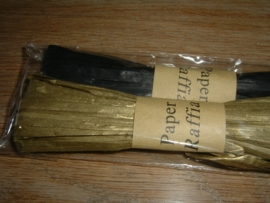 2 x 15 meter papieren rafia in de kleuren goud en zwart