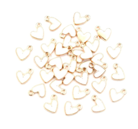 Hartjes bedel goud/ wit 9x10 mm
