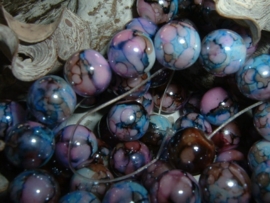 25 Stuks mooie gemêleerde roze/blauwe glaskralen 10 mm.