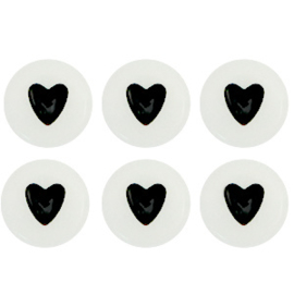 Mooie ronde witte kralen met een zwart hartje