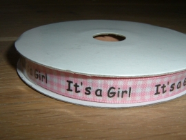 Mooi roze geruit lint met de tekst "It`s a Girl"