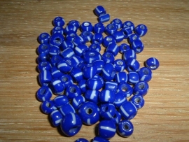Kleine handelskraaltjes in blauw met witte streepjes