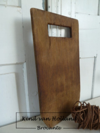 Houten plankje incl. bolletje touw *
