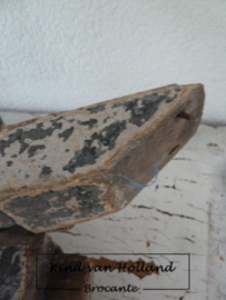 Oude houten trapspijl / ornament *