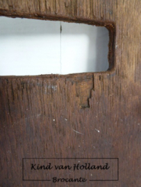 Houten plankje incl. bolletje touw *