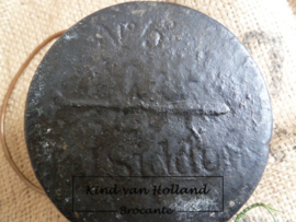 Vintage pot met handvat *