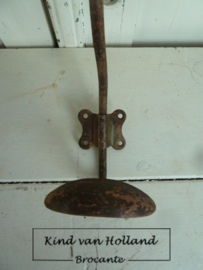 Oude kapstokhaak *