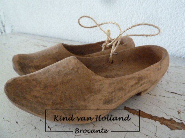 Paar houten klompjes *