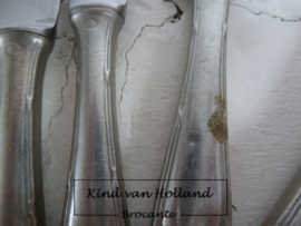Lot van 6 oude mesjes *
