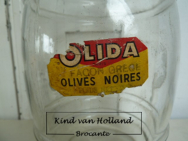 Oude olijvenpot *