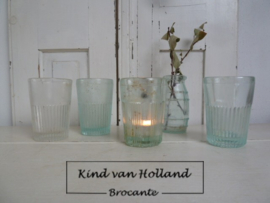 Bodemvondst glaasjes *