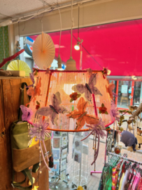 B(u)y Me - Lamp vol bloemen en vinders roze/paars