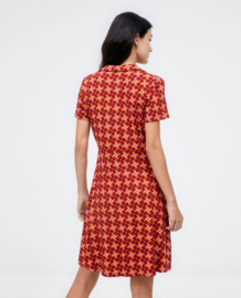 Surkana - Short V-neck dress