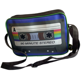 Kunstboer- Schoudertas Cassettebandje