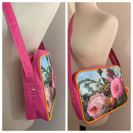 Kunstboer- Schoudertas Retro bloemen magenta