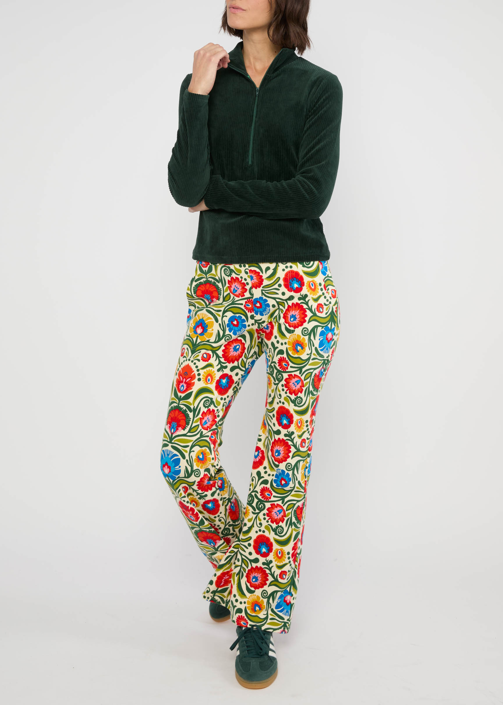 Blutsgeschwister - Easy Flared trousers Cosy casa de flores