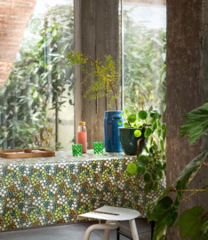 PVC tafelzeil Lola - Groene bloemetjes