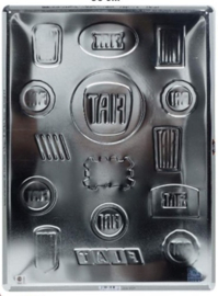 blikken muurbord Fiat logo evolution