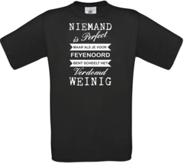 T-shirt zwart- Het scheelt weinig - Sportclub